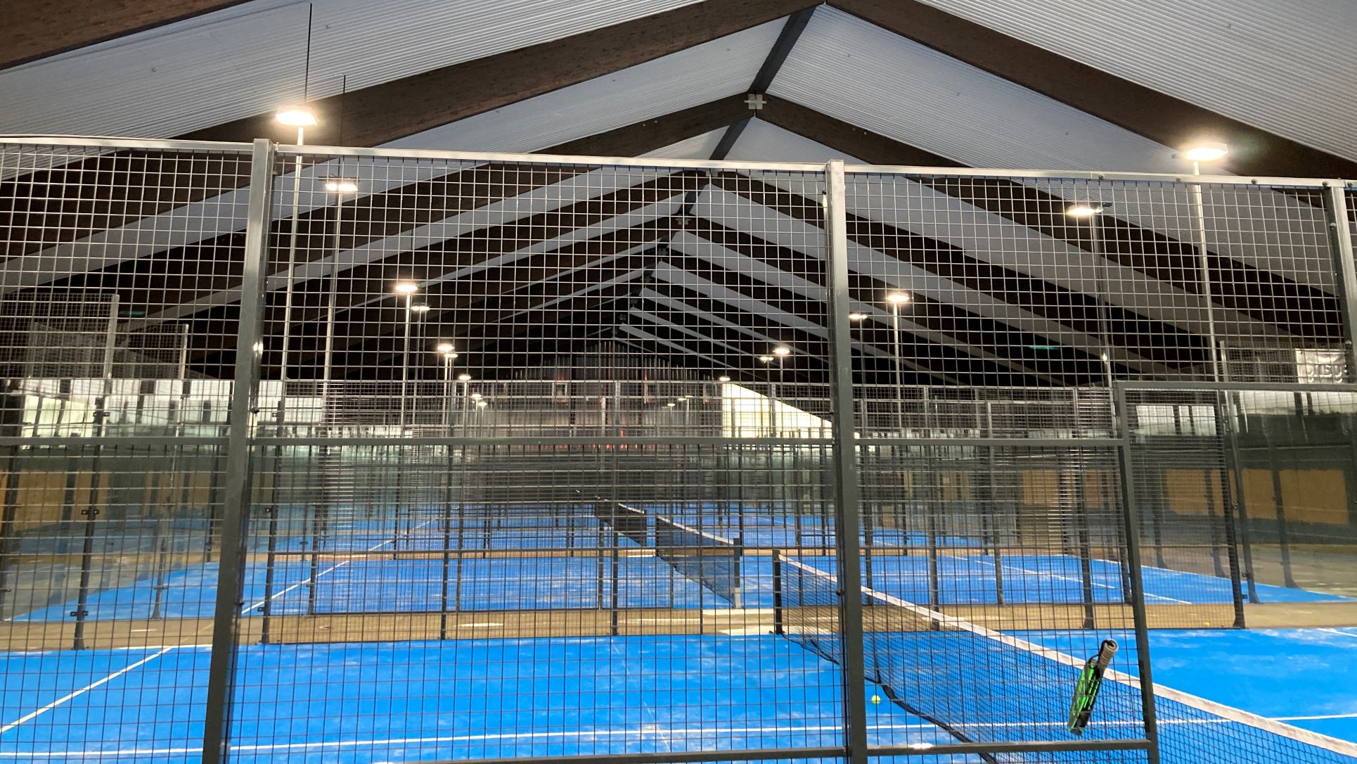 VON DER AUSGEDIENTEN TENNISHALLE ZUR GRÖSSTEN PADEL-ANLAGE IN DEUTSCHLAND