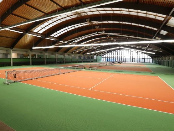 tennishalle-koeln-weiden-teppich