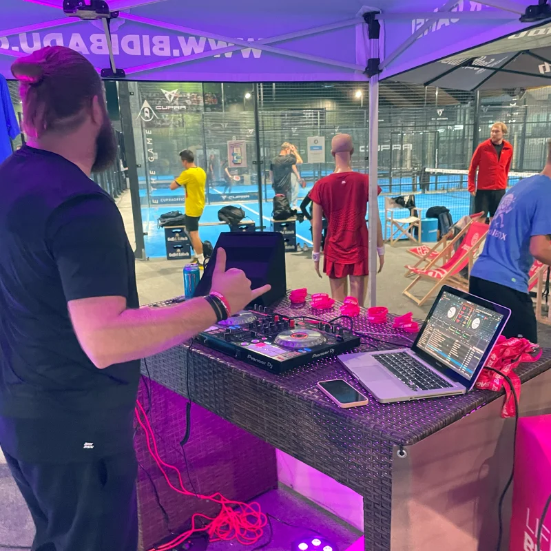 Dein Padel-Event bei uns in der padelBOX.